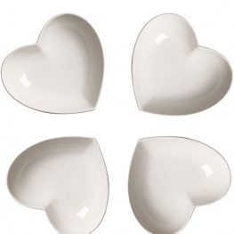 Super Cute heart shape Ceramic Sauce Dish,Mini Side Seasoning Dish,Condiment Dishes/Sushi Soy Dipping Bowl,Snack Serving Dishes,Love Porcelain Small Saucer Set(Set of 4) (4.72inch)